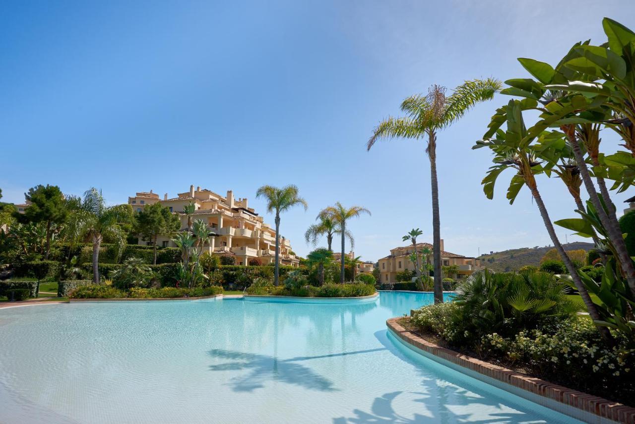 Ferienwohnung Capanes Del Golf Benahavís Exterior foto